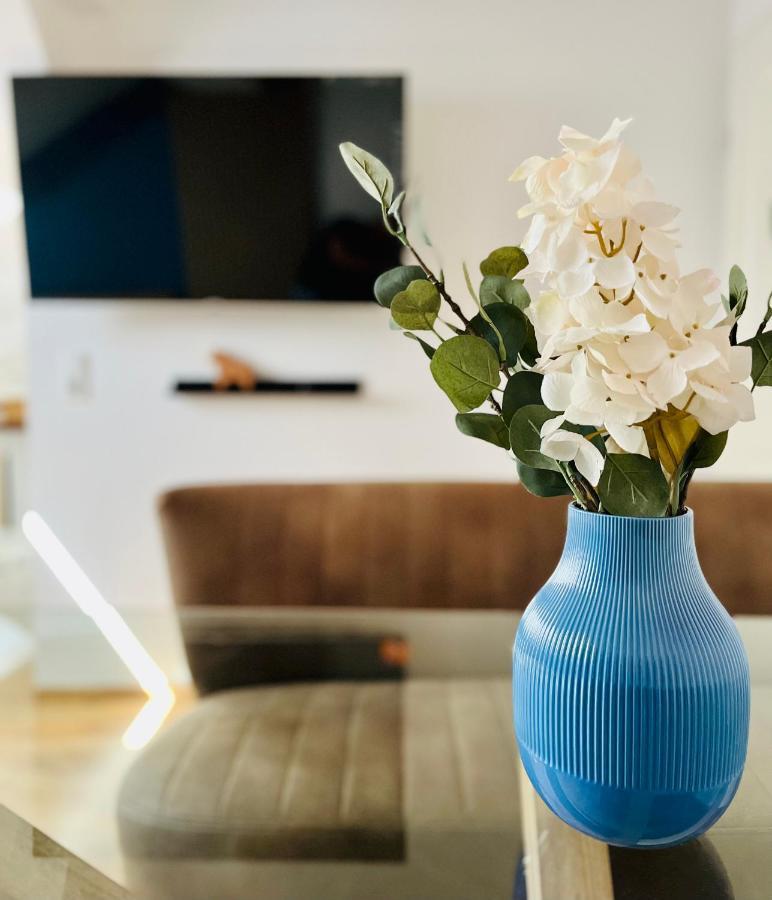 Aycatcherhomes - Top Lage I 4 Personen I 2 Schlafzimmer I Zentral I Altstadt Marburg I Naehe Fluss Lahn I Wlan I Apartment Sirius Exteriör bild